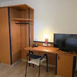 Keyless Boardinghouse